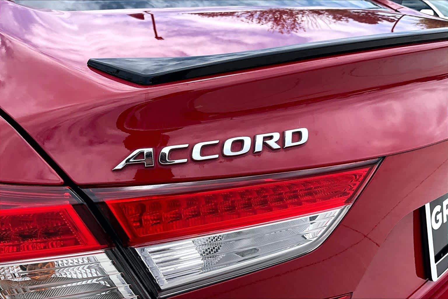 Used 2022 Honda Accord Sport image 29