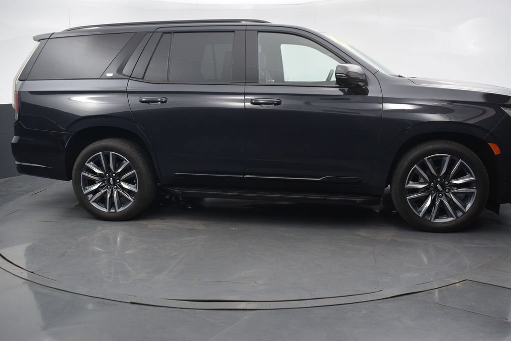 Used 2022 Cadillac Escalade Sport w/ Touring Package AWD/4WD image 7