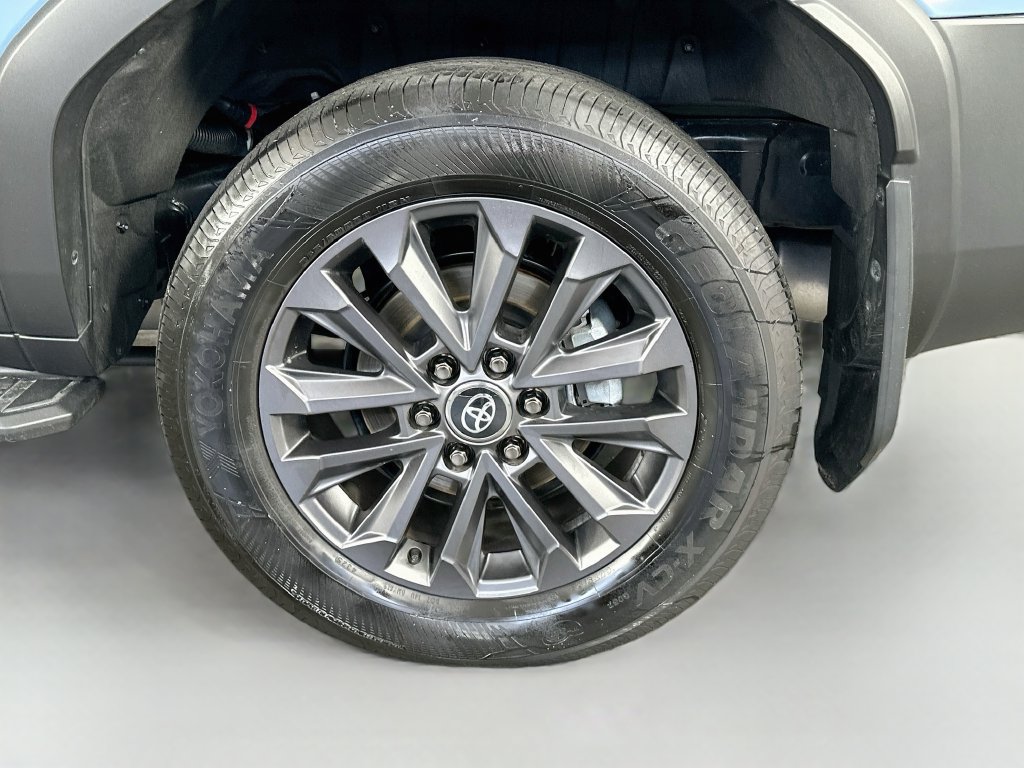 Used 2026 Toyota Land Cruiser w/ Premium Package AWD/4WD image 33