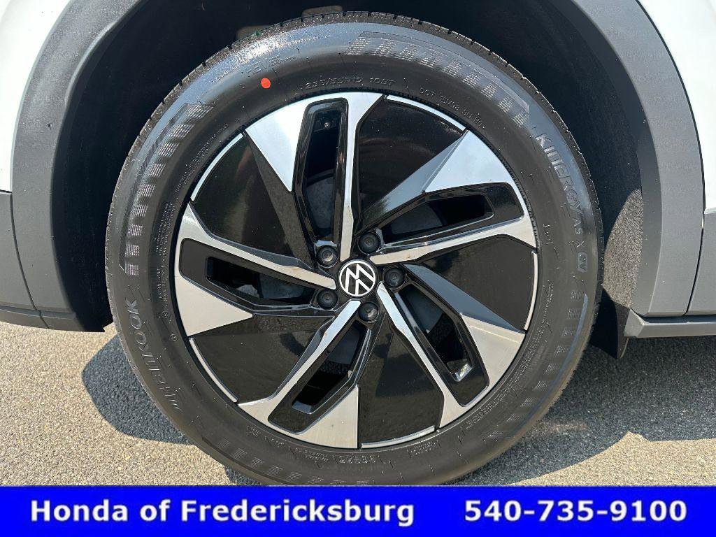 Used 2021 Volkswagen ID.4 Pro image 12