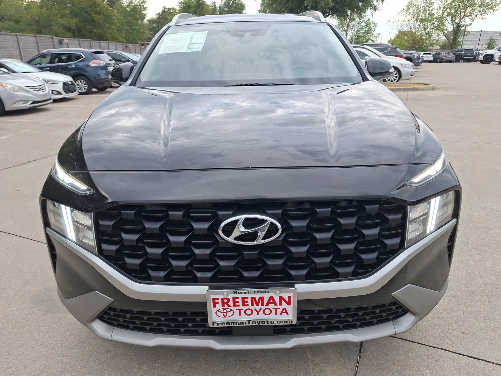 Used 2023 Hyundai Santa Fe SEL w/ Cargo Package FWD image 9