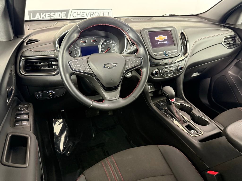 Used 2023 Chevrolet Equinox RS AWD/4WD image 18