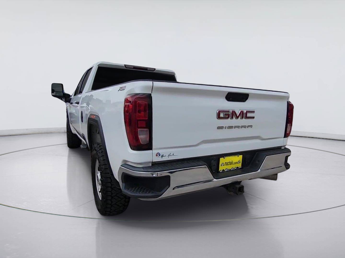 Used 2024 GMC Sierra 2500 Pro AWD/4WD image 7