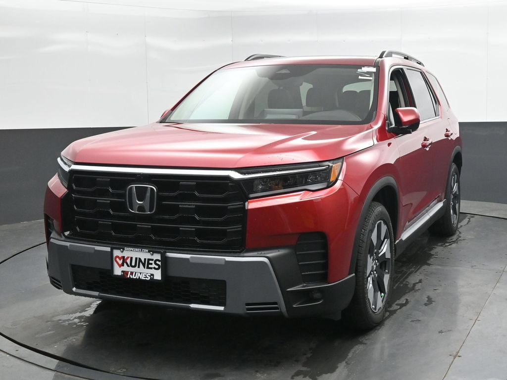 New 2026 Honda Pilot Touring image 5
