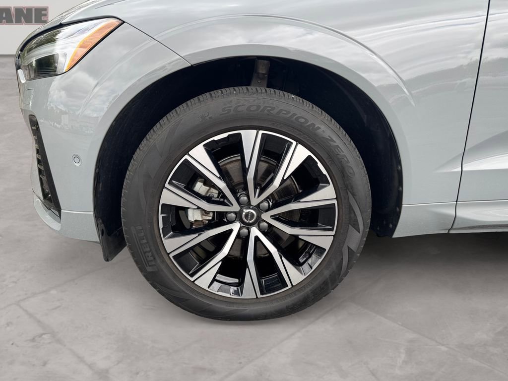 Used 2024 Volvo XC60 B5 Plus w/ Climate Package AWD/4WD image 14