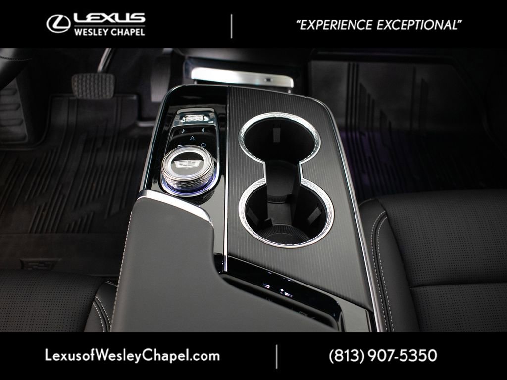 Used 2025 Cadillac Lyriq Luxury image 28