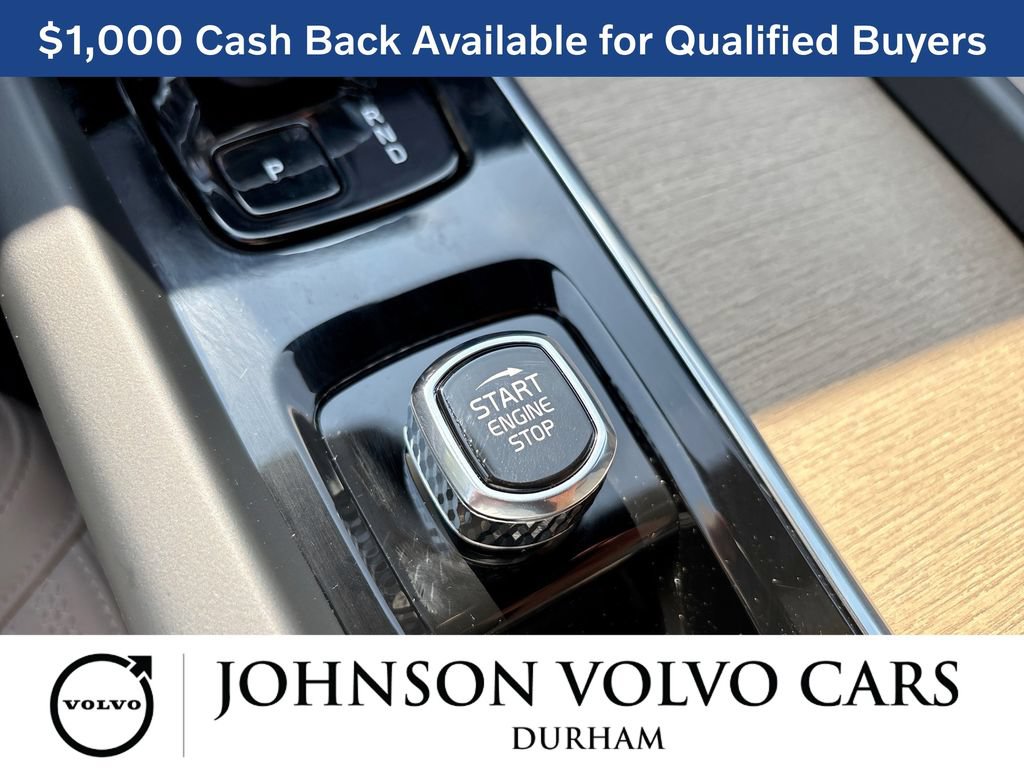 New 2026 Volvo XC60 B5 Plus w/ Protection Package Premier AWD/4WD image 21
