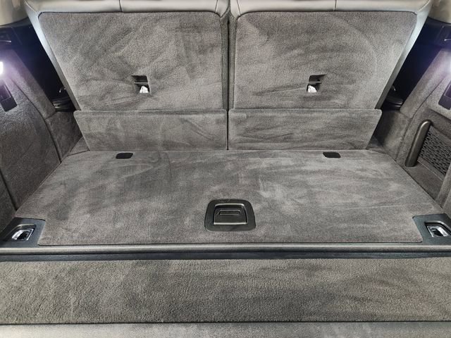 Used 2025 BMW X7 xDrive40i AWD/4WD image 34