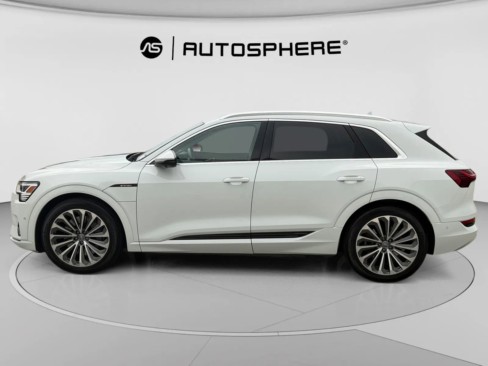 Used 2019 Audi e-tron Prestige AWD/4WD image 5