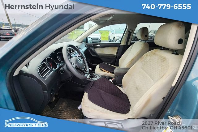 Used 2019 Volkswagen Tiguan S w/ 3rd Row Seat Package AWD/4WD image 16