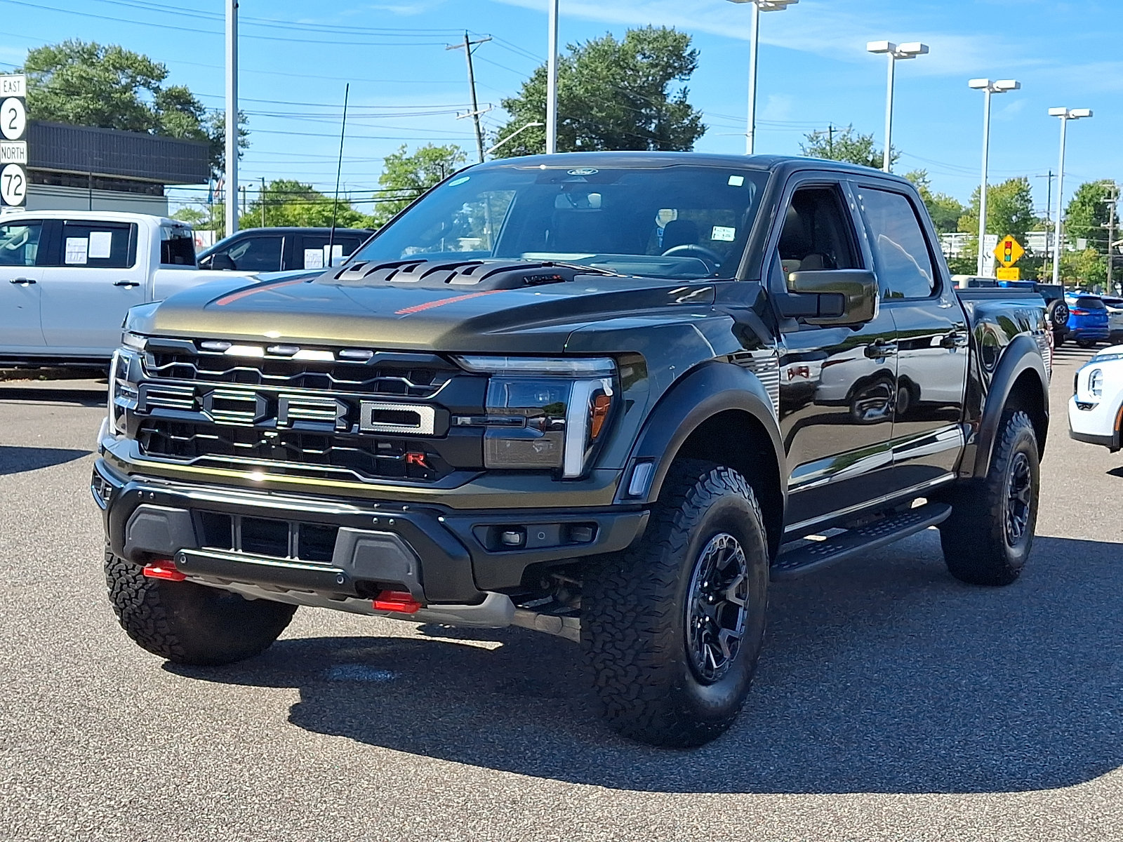 Used 2025 Ford F150 Raptor w/ Equipment Group 803A Raptor R AWD/4WD image 4