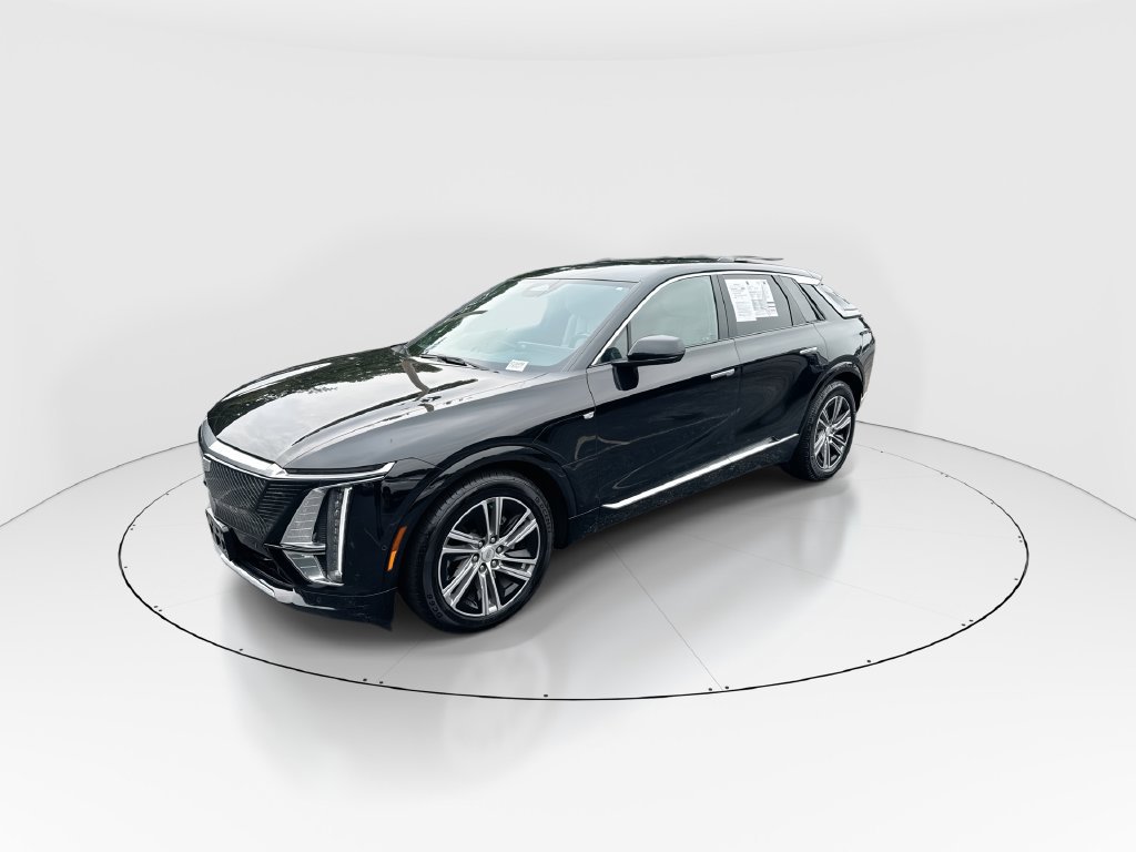 Used 2024 Cadillac Lyriq Luxury RWD image 4