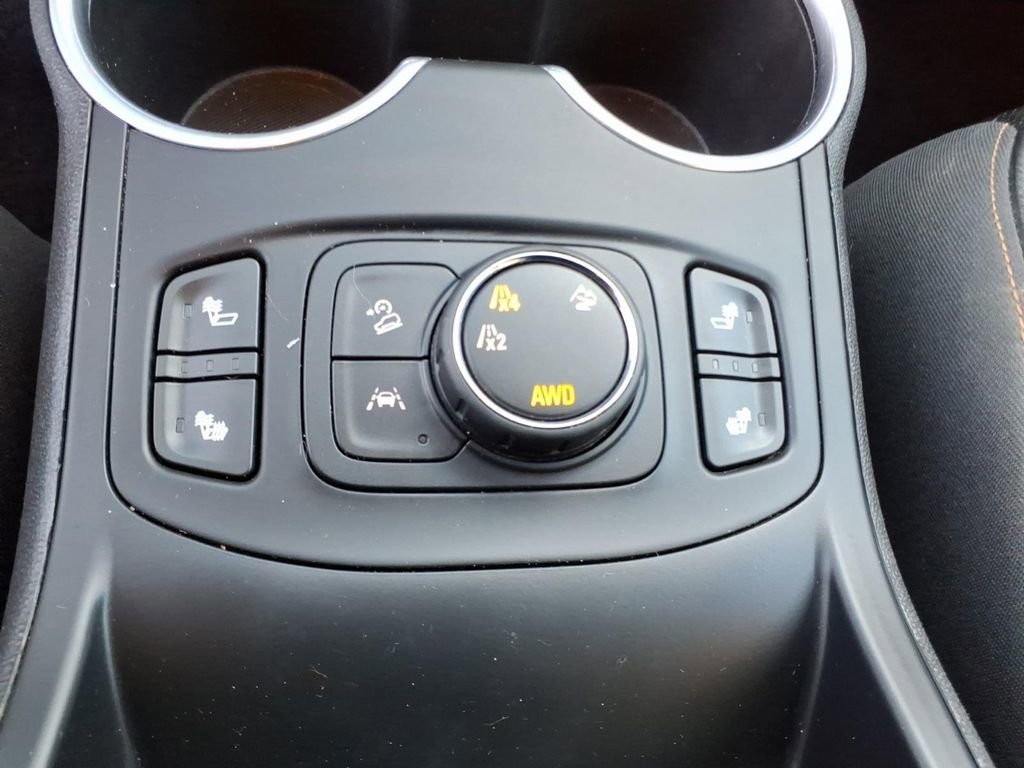 Used 2020 GMC Terrain SLT w/ Preferred Package image 22