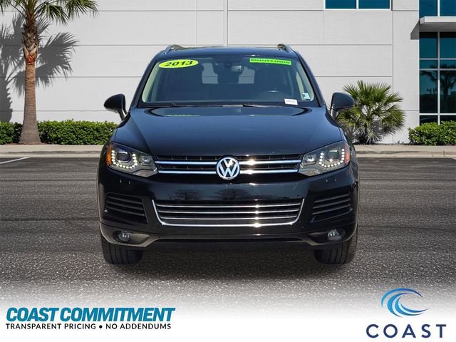 Used 2013 Volkswagen Touareg VR6 image 7