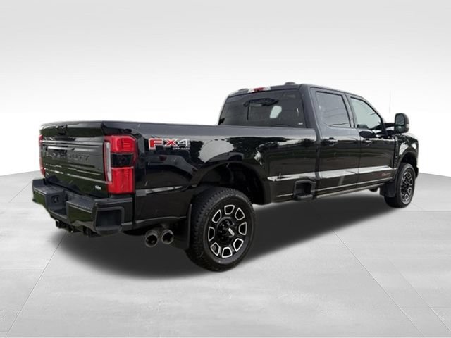 Used 2026 Ford F350 Platinum w/ FX4 Off-Road Package AWD/4WD image 17