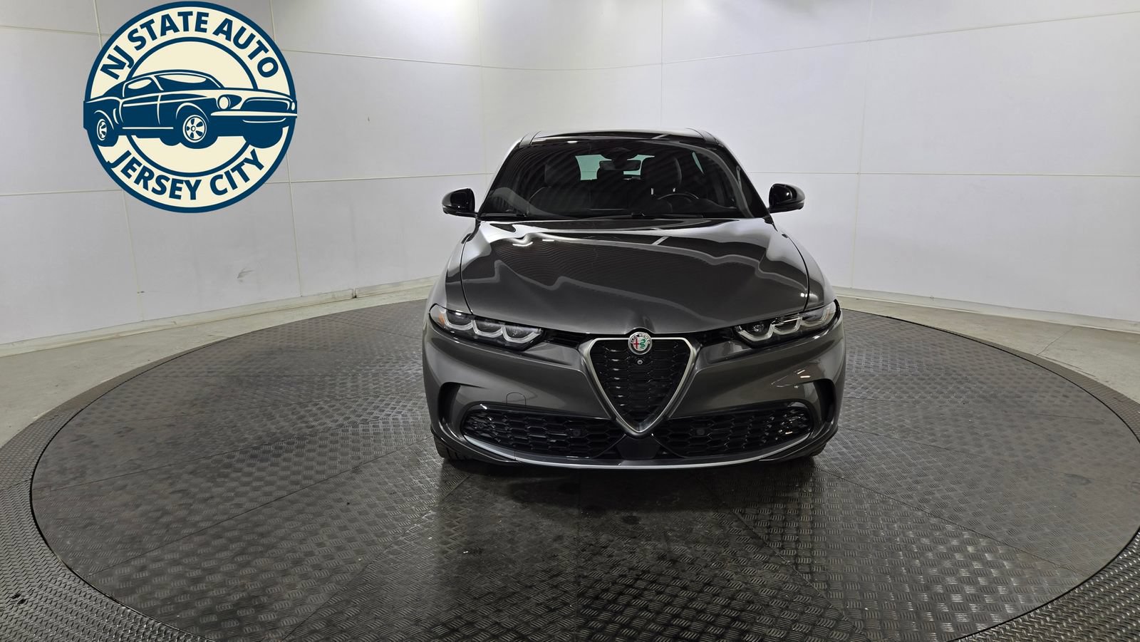 Used 2024 Alfa Romeo Tonale Ti w/ Active Assist Package AWD/4WD video 2