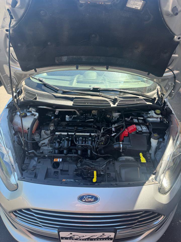 Used 2017 Ford Fiesta SE w/ Cold Weather Package FWD image 16