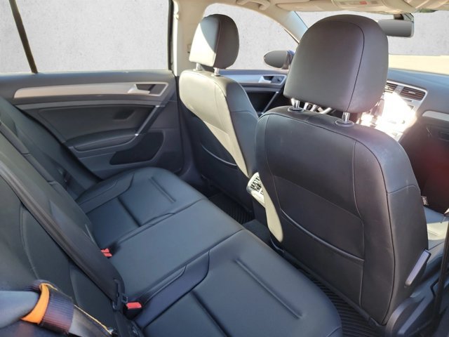 Used 2017 Volkswagen Golf Wolfsburg Edition FWD image 24