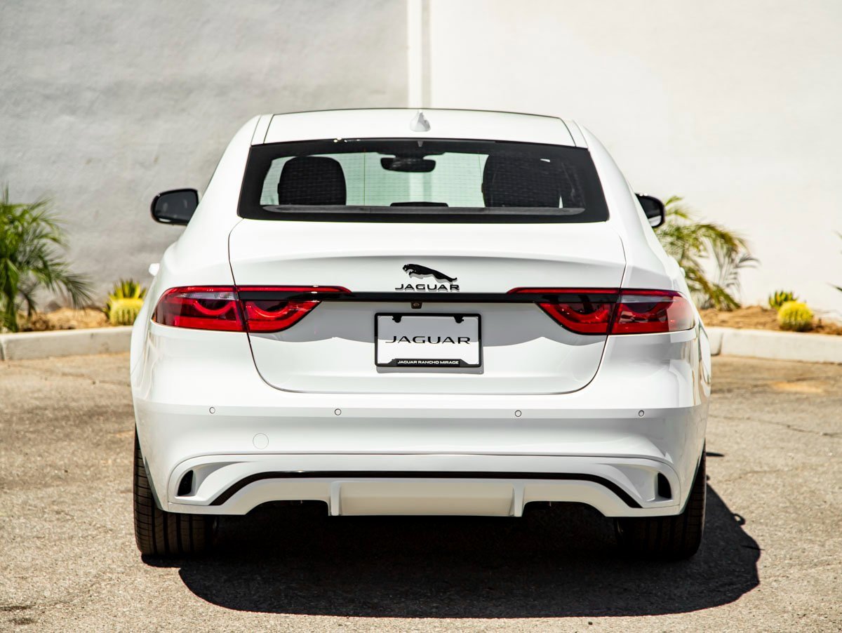 New 2024 Jaguar XF R-Dynamic SE image 8