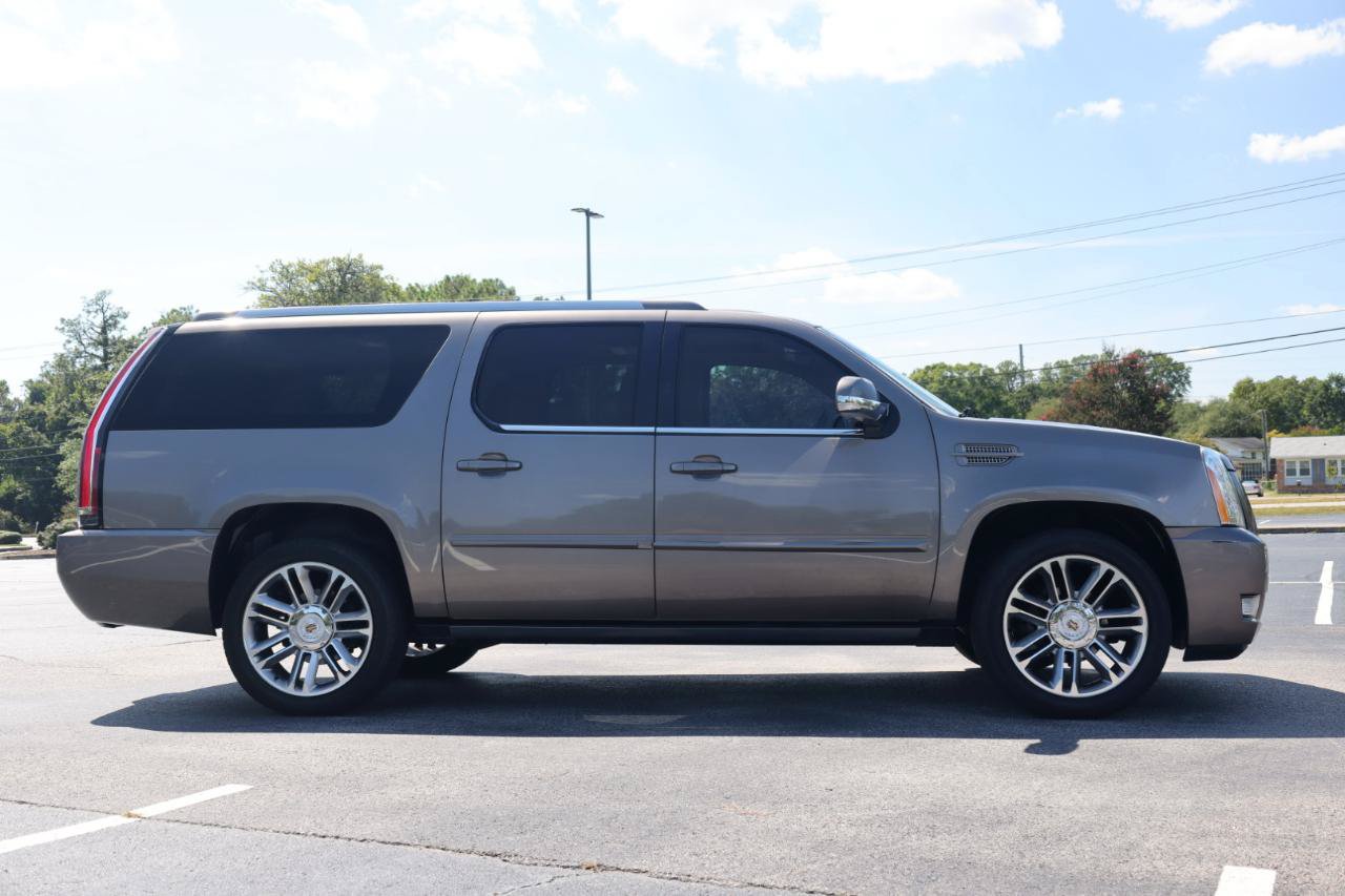 Used 2012 Cadillac Escalade ESV Premium AWD/4WD image 6