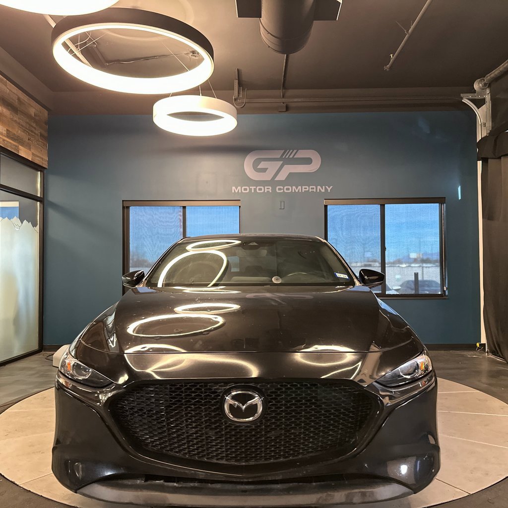 Used 2019 MAZDA MAZDA3 Hatchback image 8