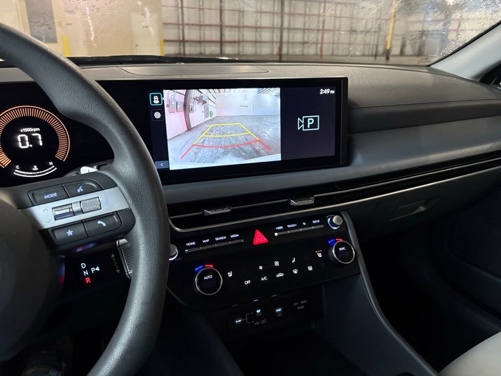Used 2025 Hyundai Sonata SEL FWD image 39