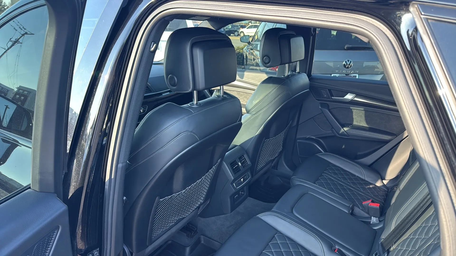 Used 2020 Audi SQ5 Premium Plus w/ Premium Plus Package image 14