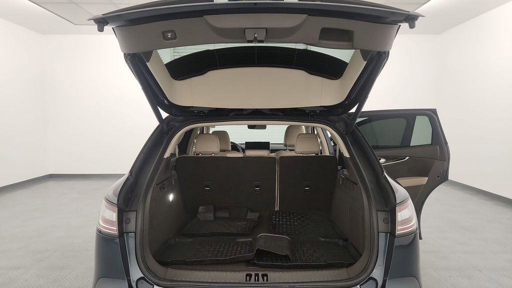 Used 2023 Lincoln Nautilus Reserve w/ Equipment Group 201A image 28