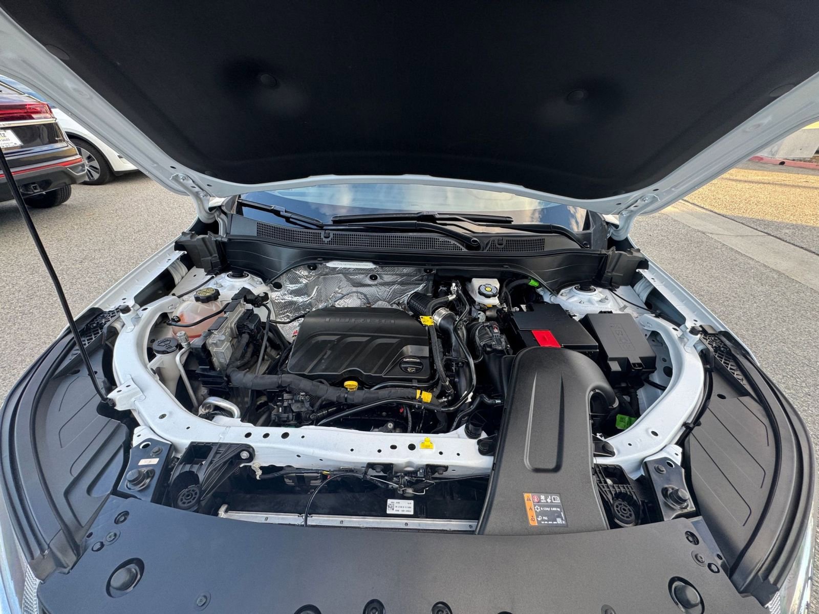 Used 2025 Chevrolet Trax LT image 31