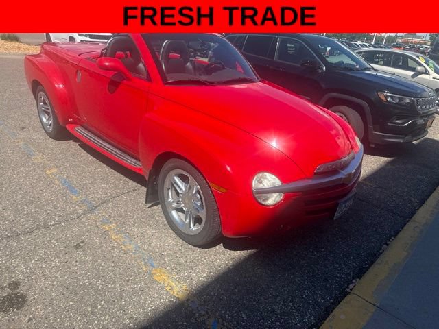 Used 2005 Chevrolet SSR w/ Preferred Equipment Group RWD image 1