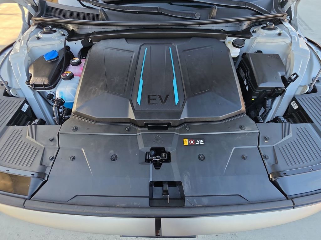 Used 2024 Hyundai Ioniq 5 SE RWD image 31