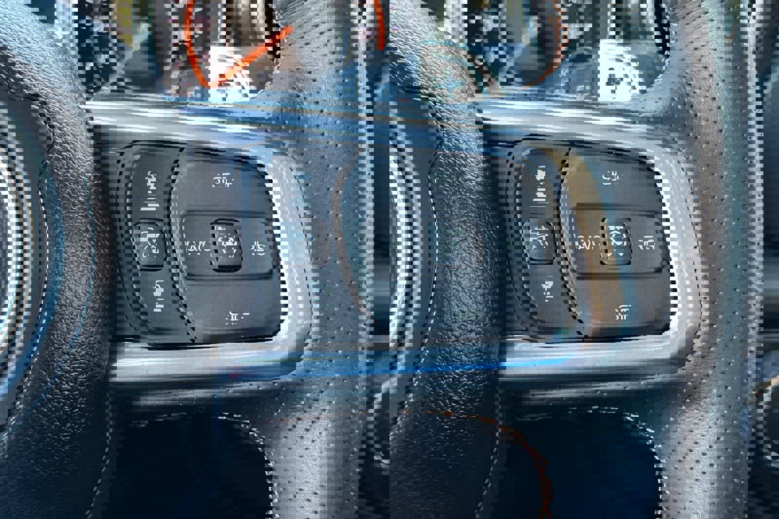 Used 2023 Jeep Wrangler Rubicon 392 image 31