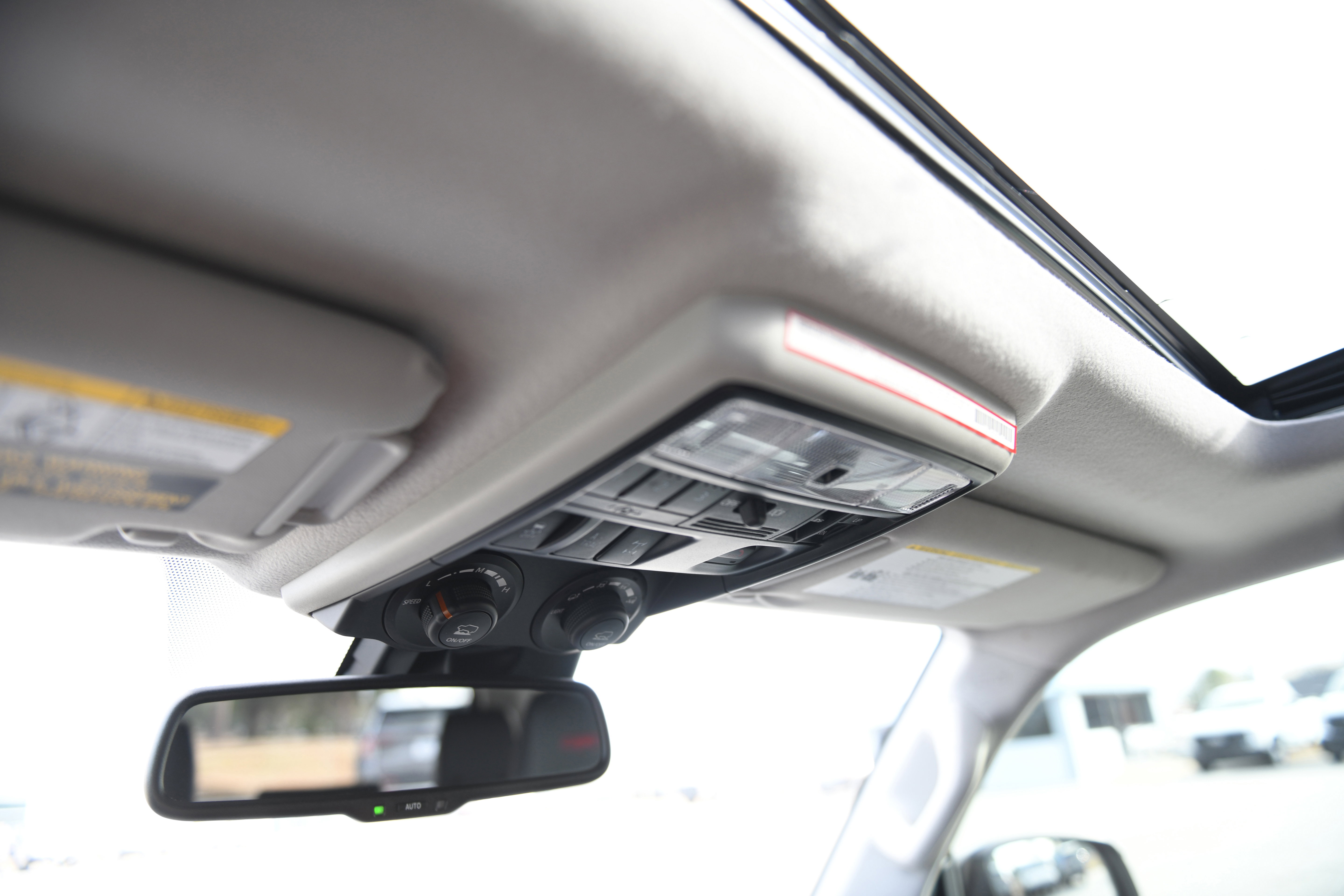 Used 2021 Toyota 4Runner Venture w/ Moonroof Package image 24