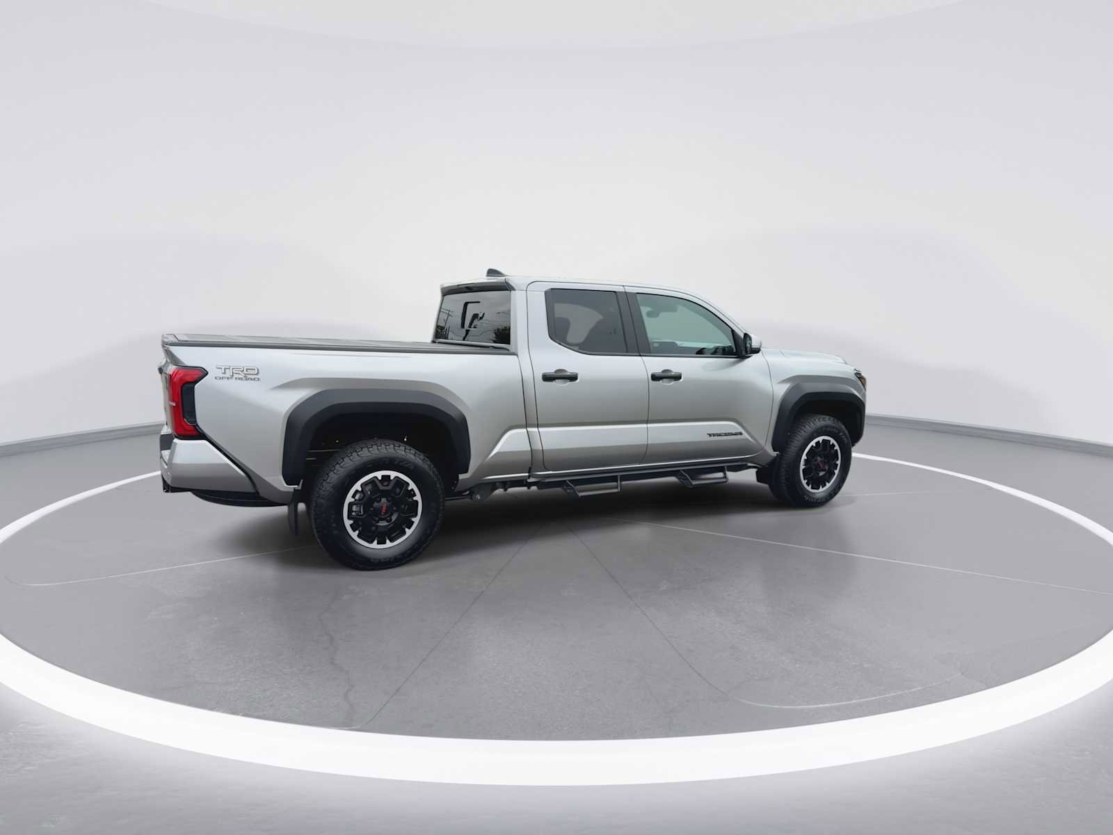 Used 2024 Toyota Tacoma TRD Off-Road w/ TRD Off Road Upgrade Package AWD/4WD image 8