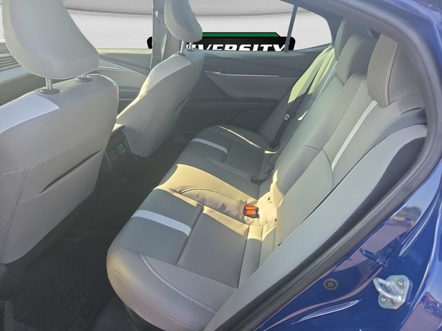 Used 2025 Toyota Camry SE w/ Convenience Package FWD image 9