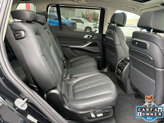 Used 2025 BMW X7 xDrive40i image 18