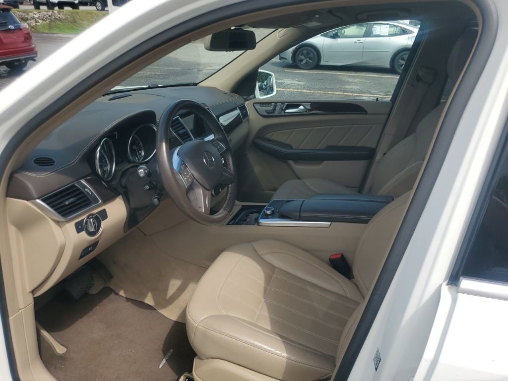 Used 2015 Mercedes-Benz GL 320 BlueTEC 4MATIC image 10