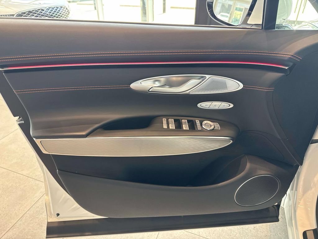 New 2026 Genesis GV70 2.5T Sport Prestige AWD/4WD image 23