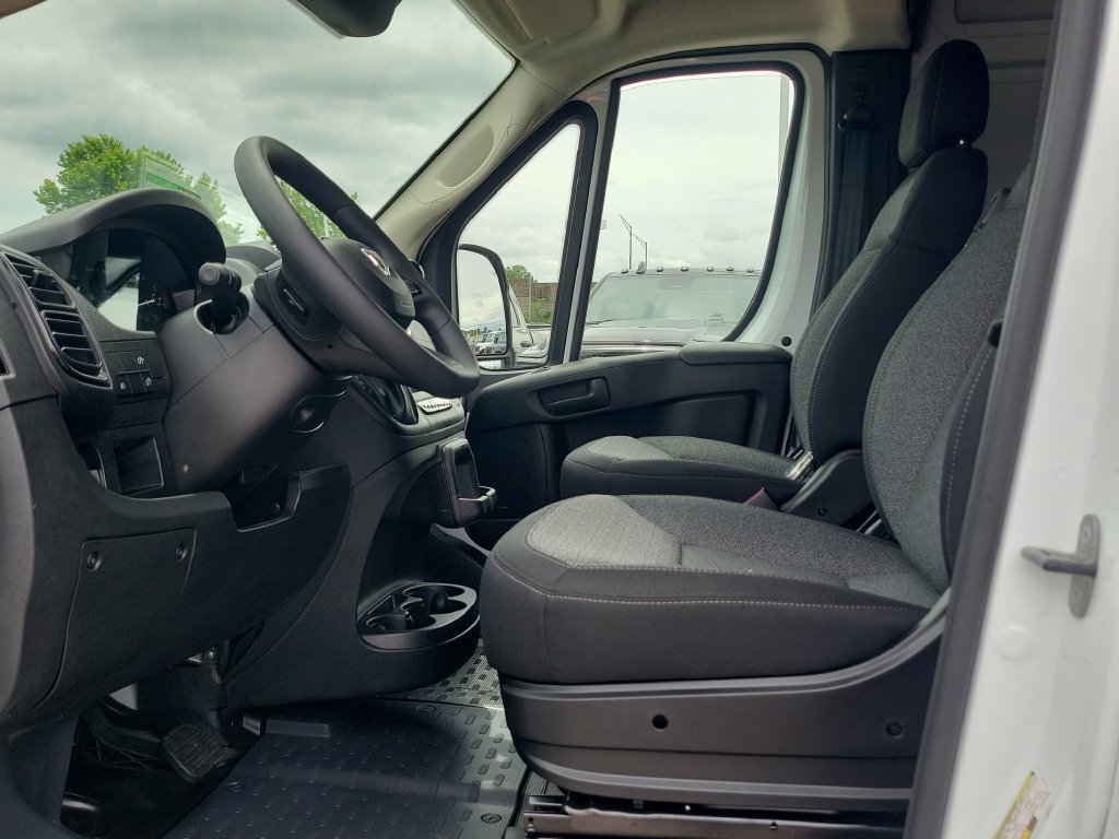 New 2026 RAM ProMaster 2500 w/ Convenience Group FWD image 11