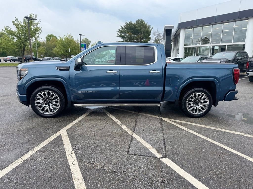 Used 2026 GMC Sierra 1500 Denali Ultimate AWD/4WD image 2