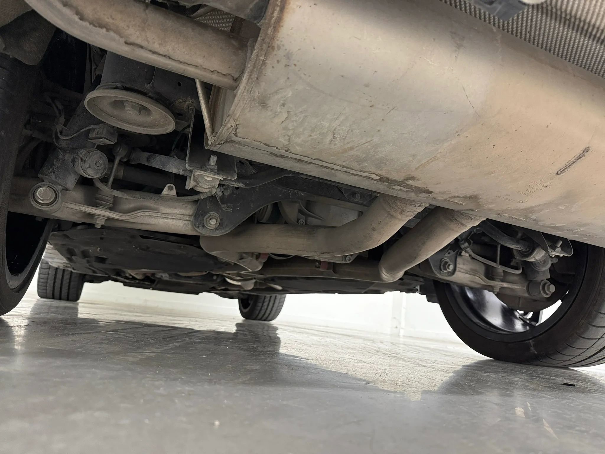 Used 2019 BMW X6 xDrive50i w/ M Sport Package image 55