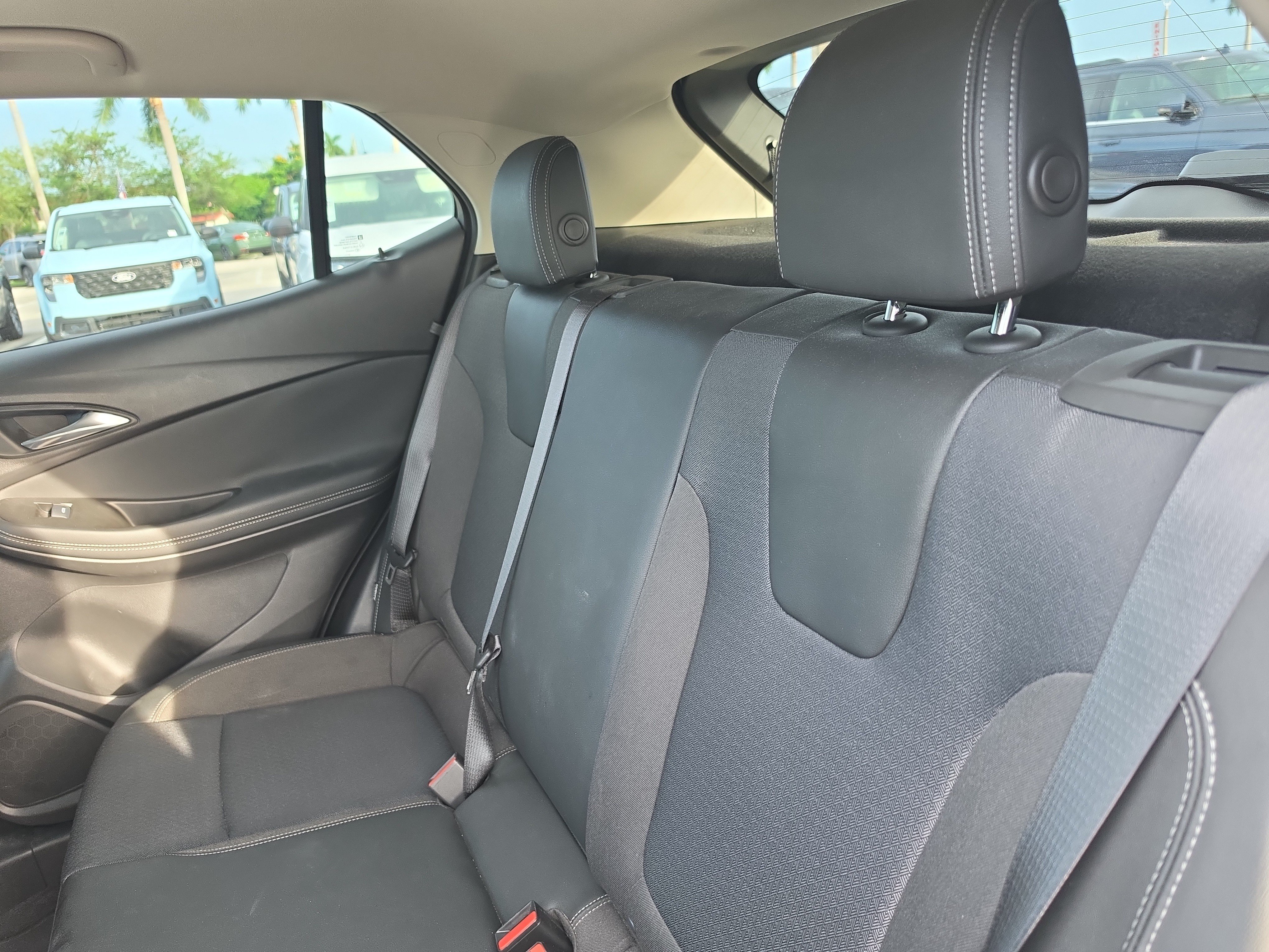Used 2021 Buick Encore GX Preferred FWD image 12