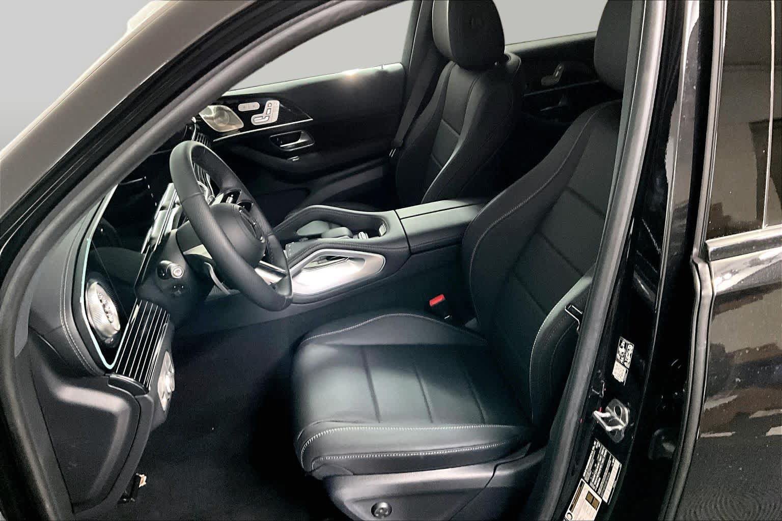 New 2027 Mercedes-Benz GLS 450 4MATIC image 14