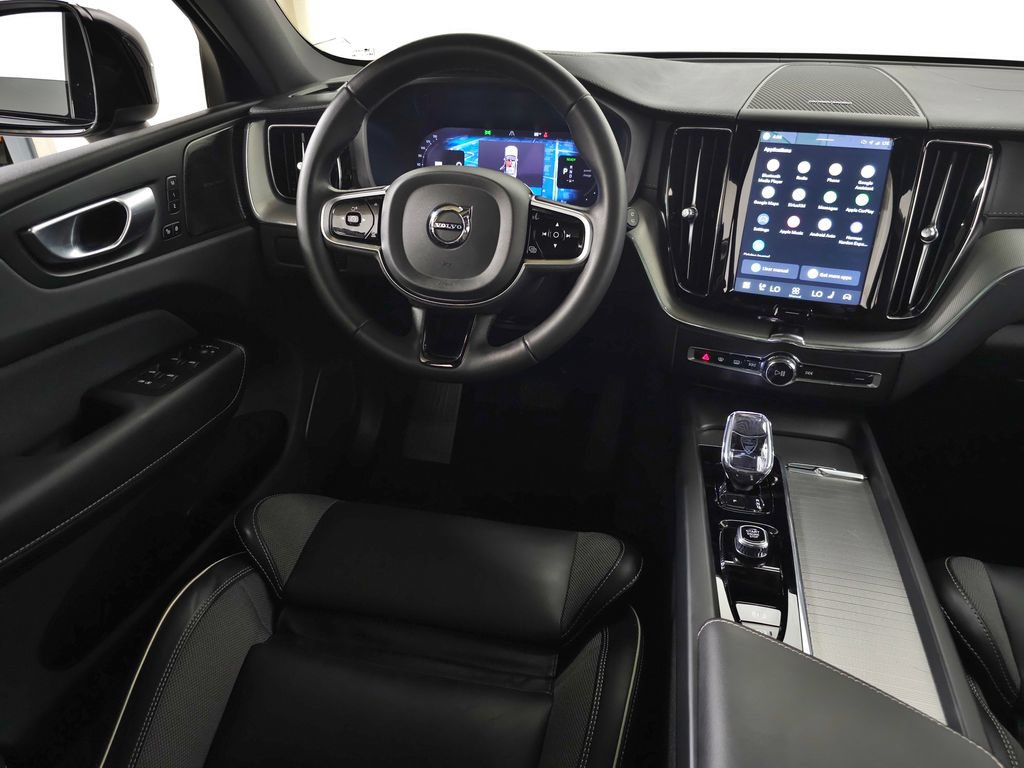 Certified 2024 Volvo XC60 T8 Ultimate w/ Protection Package Premier AWD/4WD image 21