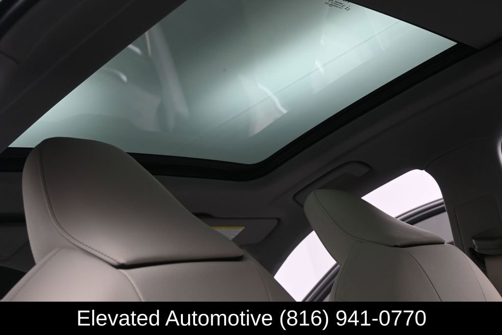 Used 2025 Audi Q5 Prestige AWD/4WD image 22