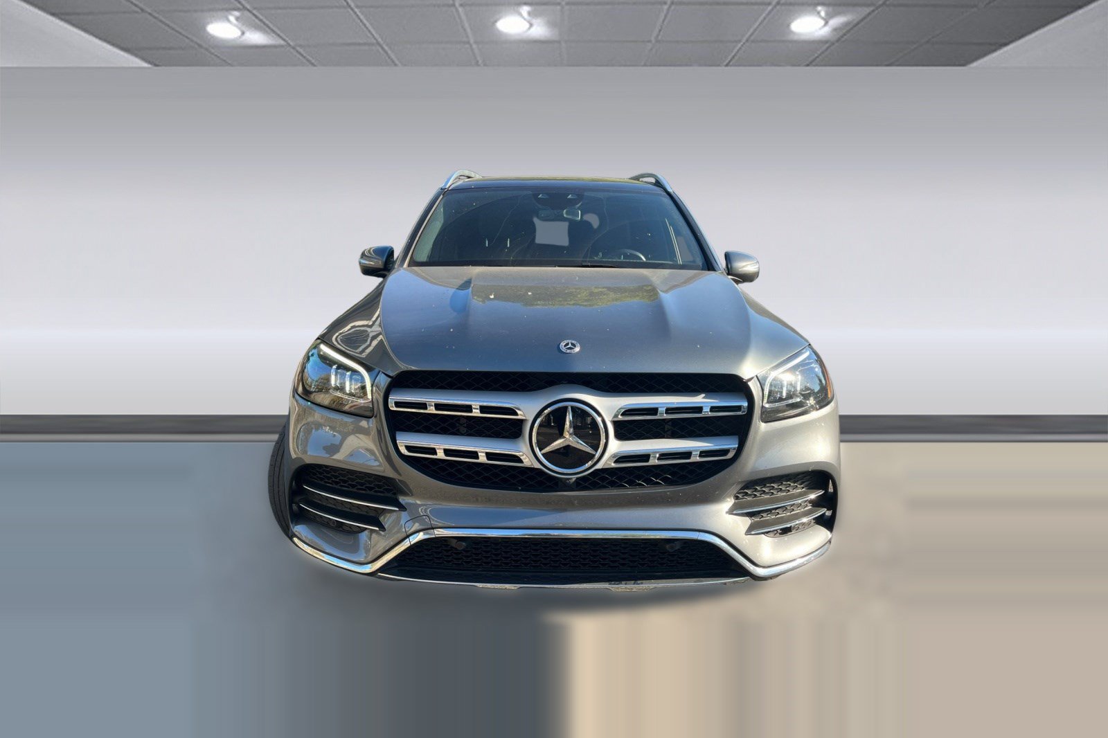 Used 2023 Mercedes-Benz GLS 450 4MATIC image 4