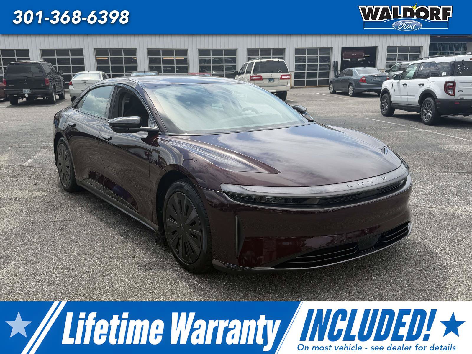 Used 2025 Lucid Air Pure RWD image 1