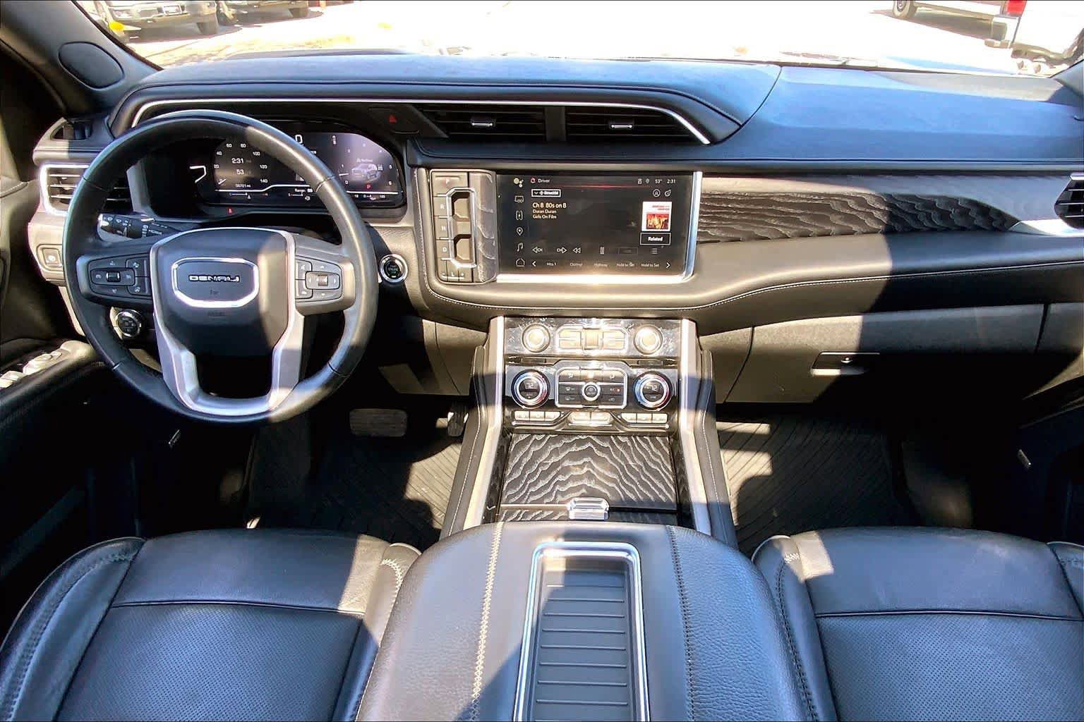 Used 2024 GMC Yukon Denali image 16
