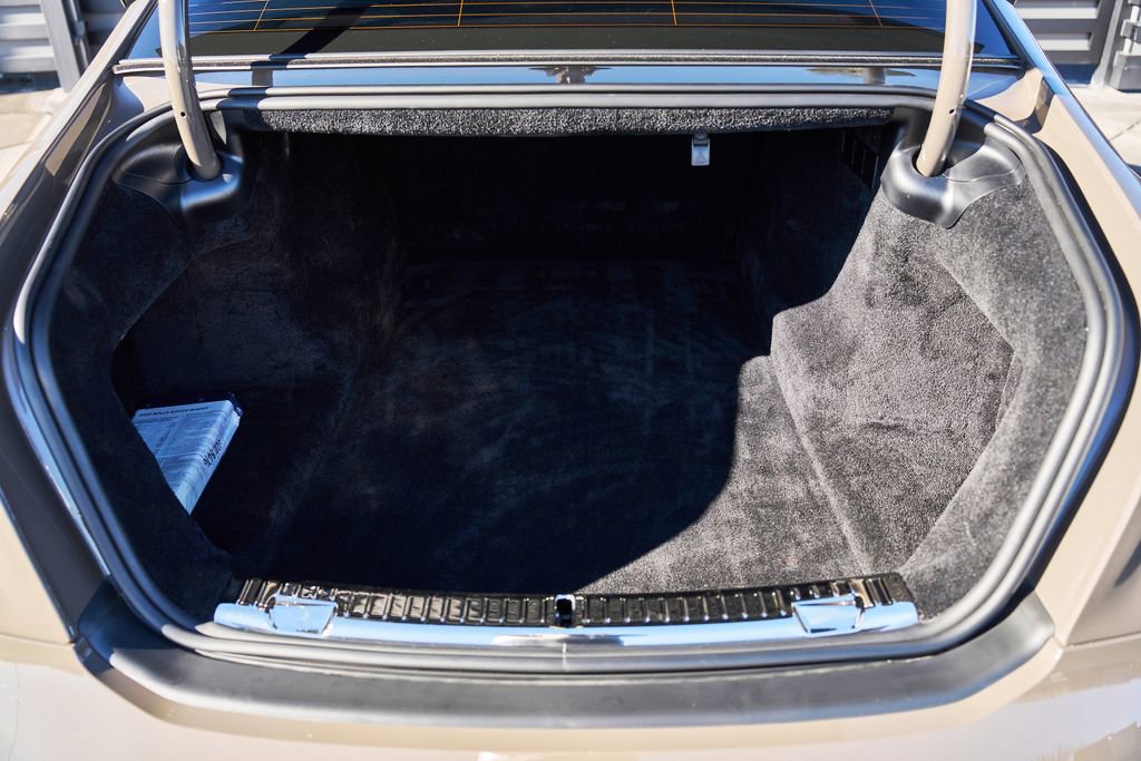 Used 2025 Rolls-Royce Ghost AWD/4WD image 18