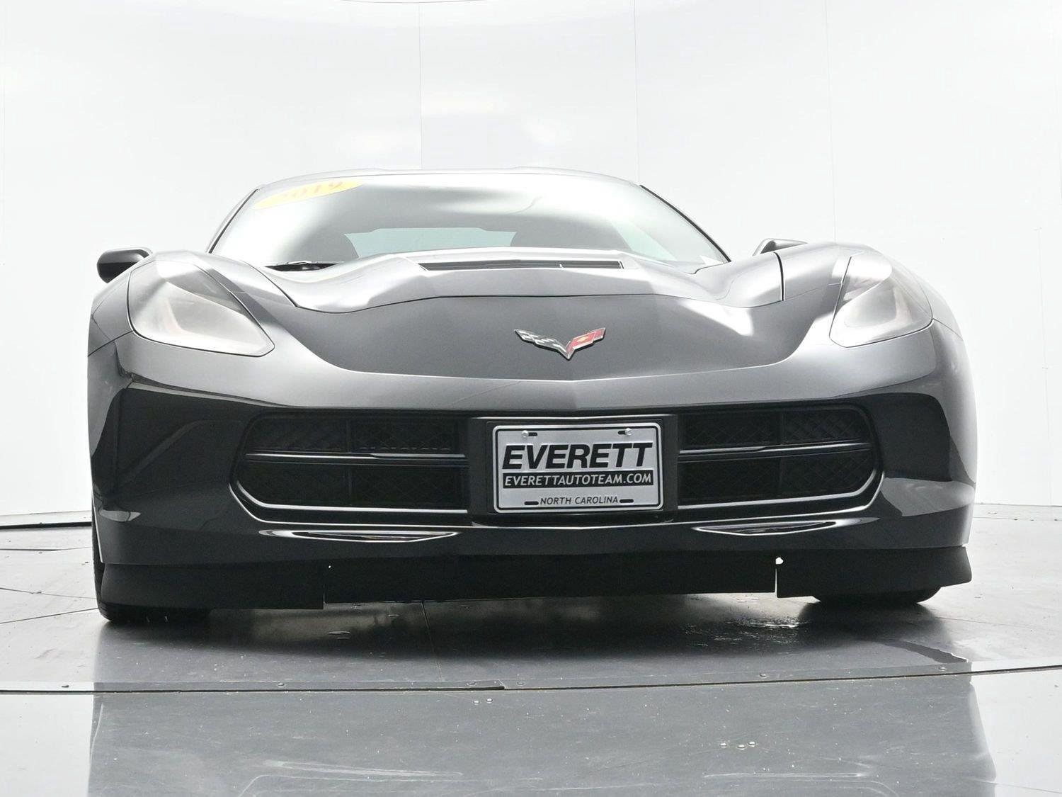 Used 2019 Chevrolet Corvette Stingray Coupe w/ Carbon Flash Badge Package RWD image 41